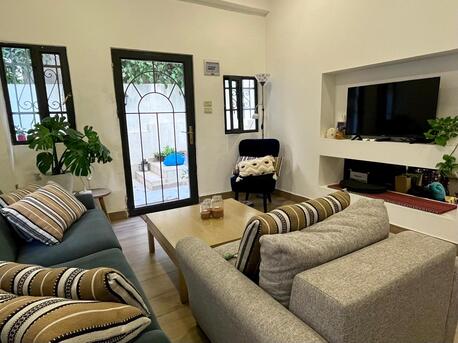 Amman, Apartments/Houses, JOD 4800/year,  Furnished,  1 BR,  Ground Fully Furinshed One Bedroom Apartment With Garden In Jabal Webdeh 00962777688956