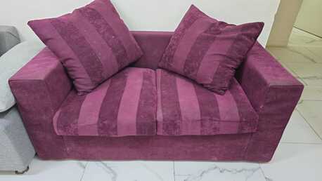 Riyadh, Furniture, SAR 150,  Sofa Set - 5 Seater Available
