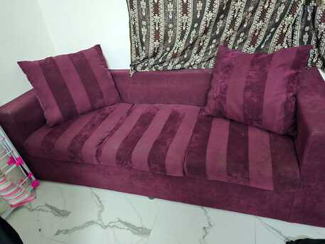 Riyadh, Furniture, SAR 150,  Sofa Set - 5 Seater Available