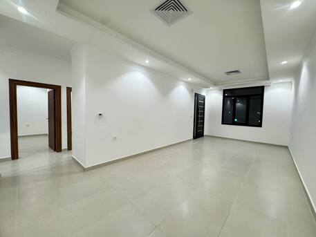 Kuwait City, Apartments/Houses, KWD 550/month,  3 BR,  135 Sq. Meter,  3 Bedroom Ground Floor Apartment For Rent In Salwa  Bl 5 At 550 KD