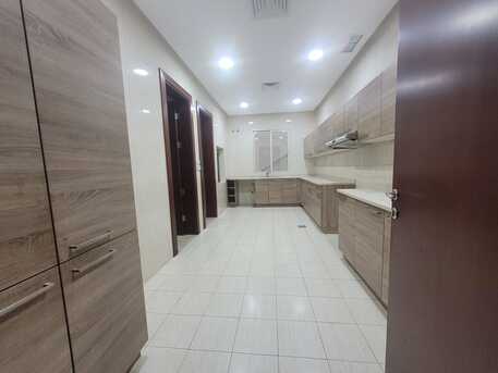 Kuwait City, Apartments/Houses, KWD 1700/month,  4 BR,  Duplex Flat With Nice Executive Finishing In Very Attritive Location Siddeeq At 1700KD