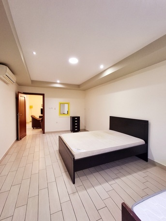 Adliya, Apartments/Houses, BHD 350/month,  2 BR,  All Inclusive Fully Furnished 2 Bedrooms Family Flat With Electricity @350/BD In Adliya