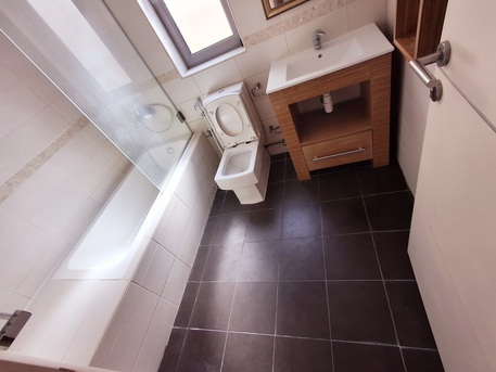 Adliya, Apartments/Houses, BHD 350/month,  Furnished,  2 BR,  Very Brightful,fully Furnished 2 BHK Family Flat With Electricity, Parking @350/In Adliya