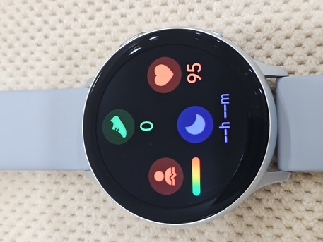 Jeddah, Mobile Phones, SAR 550,  Samsung Watch