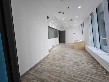 Kuwait City, Offices, KWD 2300,  317 Sq. Meter,  Commercial Floor In Sharq  Area: 317 Square Meters, Second Floor, 5 Civil Numbers