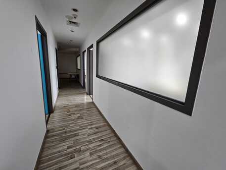 Kuwait City, Offices, KWD 2300,  317 Sq. Meter,  Commercial Floor In Sharq  Area: 317 Square Meters, Second Floor, 5 Civil Numbers