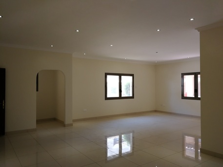 Jeddah, Apartments, Flats, Houses & Villas, SAR 55000/year,  2 BR,  120 Sq. Meter,  Luxurious Apartments For Rent ((South Abhor)) At A Residential (compound)