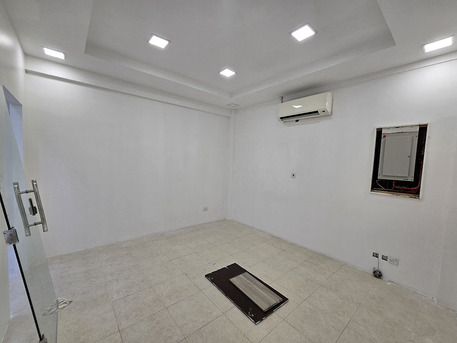 Salmabad, Offices, BHD 350,  150 Sq. Meter,  Large Office Space In Salemabad (3 Big Rooms With Large Hall)