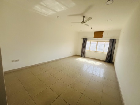 Umm Al Hassam, Apartments/Houses, BHD 300/month,  3 BR,  BHD:-300/month SPACIOUS UNFURNISHED 3BHK APARTMENT FOR RENT IN UMM ALHASSAM-FAZAL*34664461