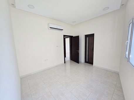 Al Seef, Offices, BHD 300,  100 Sq. Meter,  2BHK Office With 3 Bathroom & AC In Good Location In Seef