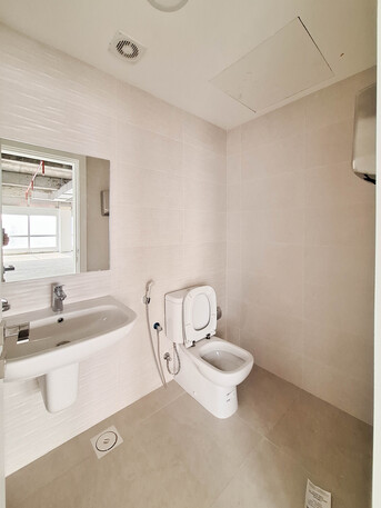 Manama, Offices, BHD 950,  242 Sq. Meter,  For Rent Commercial Offices With Central Air Conditioning In The Diplomatic Area