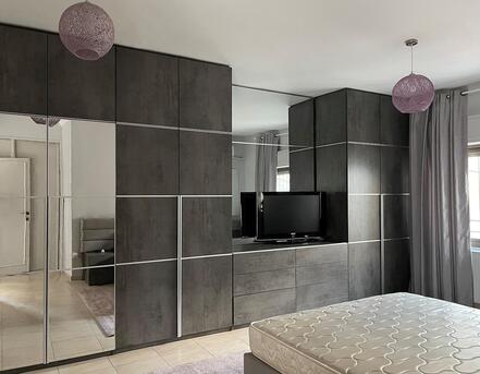 Amman, Apartments/Houses, JOD 18000/year,  Furnished,  4 BR,  Fully Furnished 4B Apart With Big Baconlies In 5circle 00962777688956