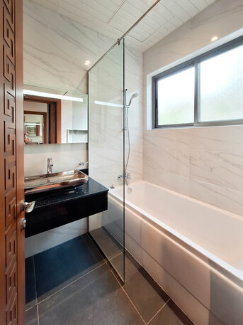 Hamala, Apartments/Houses, BHD 900/month,  2 BR,  For Rent A Semi-furnished Penthouse In Al Hamala Area Near District Mall And British Schoo