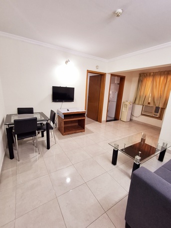 Hoora, Apartments/Houses, BHD 215/month,  Furnished,  1 BR,  Fully Furnished 1 Bedroom Family Flat With Electricity, Parking @215/BD In Hoora