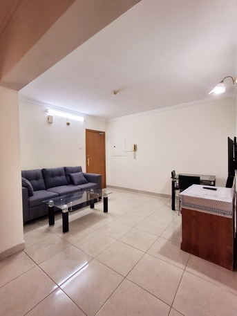 Hoora, Apartments/Houses, BHD 215/month,  Furnished,  1 BR,  Fully Furnished 1 Bedroom Family Flat With Electricity, Parking @215/BD In Hoora