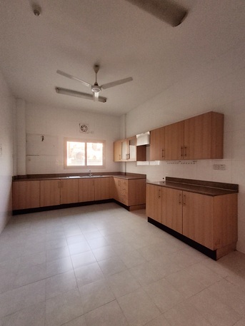 Gudaibiya, Apartments/Houses, BHD 350/month,  3 BR,  -Un Furnished Spacious 3 BHK Family Flat With Electricity, Parking @350/BD In Gudaibiya