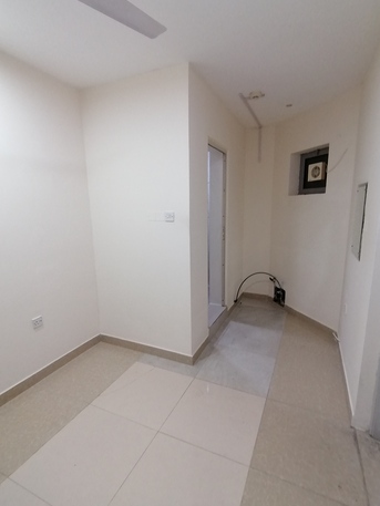 Busaiteen, Rooms Available, BHD 110/month,  Rooms Available For Rent In Prime Location Alsayh New Busaiteen