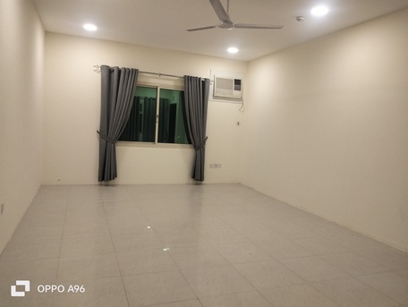 Umm Al Hassam, Apartments/Houses, BHD 250/month,  2 BR,  60 Sq. Meter,  Semi Furnished 2bhk Apartment With Ewa Umm Al  Hasam
