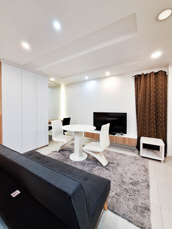 Al Seef, Apartments/Houses, BHD 230/month,  Furnished,  Studio,  For Rent A Fully Furnished Studio In Seef Area Near Malls With EWA