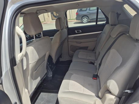 Riyadh, Vehicles, Cars & Trucks , SAR 72000,  Ford Explorer 2018,  2018,  Automatic,  175000 KM,  Ford Explorer 72,000 SAR Model