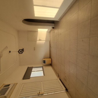 Adliya, Apartments/Houses, BHD 220/month,  2 BR,  &2BATHROOM Hall Kitchen Without Electricity Balkani