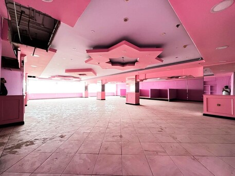 Riffa, Shops, BHD 2500,  548 Sq. Meter,  Commercial Showroom For Rent In Buhair &ndash; Riffa BD.2500/-