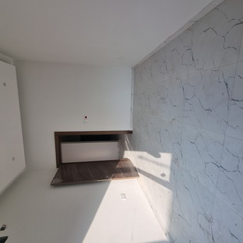 Salmaniya, Apartments/Houses, BHD 300/month,  2 BR,  @2BATHROOM Hall Kitchen With Electricity Car Parking