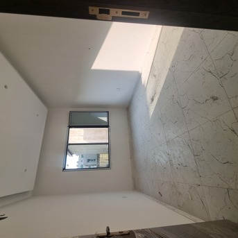 Salmaniya, Apartments/Houses, BHD 300/month,  2 BR,  @2BATHROOM Hall Kitchen With Electricity Car Parking