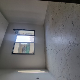 Salmaniya, Apartments/Houses, BHD 300/month,  2 BR,  #2BATHROOM Hall Kitchen With Electricity Car Parking