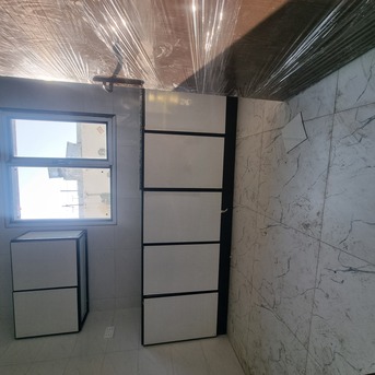 Salmaniya, Apartments/Houses, BHD 300/month,  2 BR,  #2BATHROOM Hall Kitchen With Electricity Car Parking