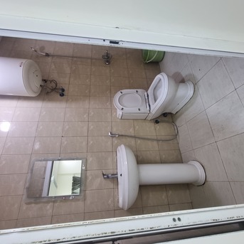 Salmaniya, Apartments/Houses, BHD 220/month,  Studio,  &1BATHROOM  Kitchen With Electricity  Fully Furnished Car Parking