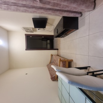 Salmaniya, Apartments/Houses, BHD 200/month,  Studio,  *1BATHROOM  Kitchen With Electricity  Fully Furnished Car Parking