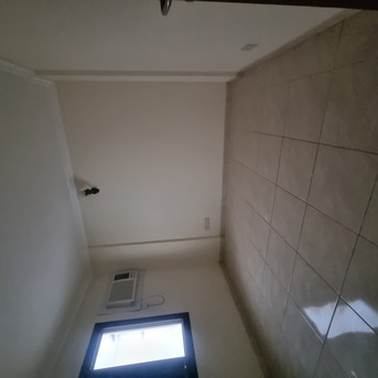 Adliya, Apartments/Houses, BHD 200/month,  3 BR,  @2BATHROOM Hall Kitchen Without Electricity Car Parking