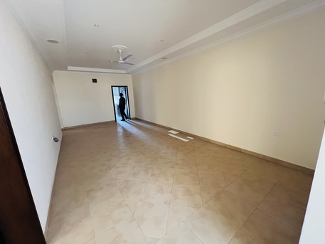 Zinj, Apartments/Houses, BHD 280/month,  Furnished,  3 BR,  BHD:-280/month UN FURNISHED 3 BHK APARTMENT FOR RENT IN ZINJ -: FAZAL * 34664461