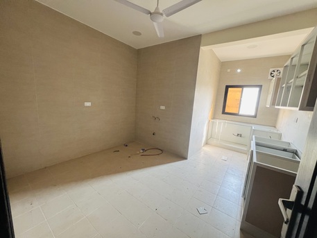 Zinj, Apartments/Houses, BHD 280/month,  Furnished,  3 BR,  BHD:-280/month UN FURNISHED 3 BHK APARTMENT FOR RENT IN ZINJ -: FAZAL * 34664461