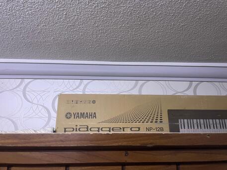 Al Malaz, Baby & Kid Stuff, SAR 1000,  Piano - Yamaha Piaggero NP-12B + LED Drawing Tablet  - INSPIROY H610PROV2