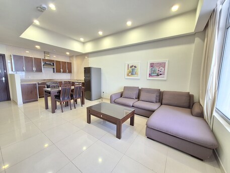 Juffair, Apartments/Houses, BHD 300/month,  Furnished,  1 BR,  Extremely Spacious