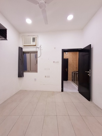 Gudaibiya, Apartments/Houses, BHD 150/month,  Studio,  Semi Furnished Spacious1 Bedroom Studio Flat With Unlimited Ewa @150/BD In Gudaibiya