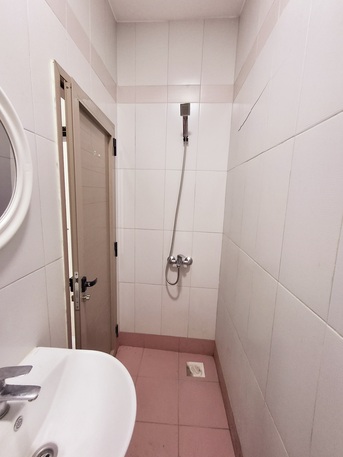 Gudaibiya, Apartments/Houses, BHD 150/month,  Studio,  Semi Furnished Spacious1 Bedroom Studio Flat With Unlimited Ewa @150/BD In Gudaibiya