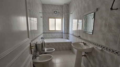 Juffair, Apartments/Houses, BHD 250/month,  Furnished,  1 BR,  Inclusive EWA, Two BHK 300BD, Studio 200 BD,Two BHK 330BD Inclusive.Juffair. Benny.