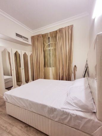 Hoora, Apartments/Houses, BHD 300/month,  Furnished,  2 BR,  Very Spacious Fully Furnished 2 BHK Family Flat With Unlimited Ewa& Parking@300/BD In Hoor