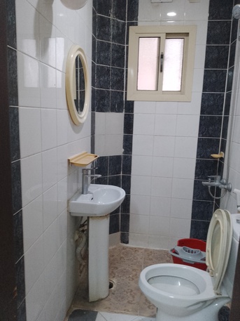 Manama, Apartments, Flats, Houses & Villas, BHD 130/month,  Studio,  20 Sq. Meter,  Studio Flat For Rent With Ewa Nearby Al-Mannaie Studio Gudaibiya
