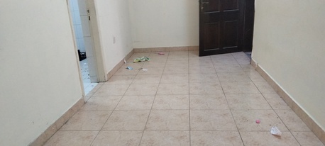 Hoora, Apartments, Flats, Houses & Villas, BHD 170/month,  1 BR,  Semi Furnished Specious 1 Bedroom Flat For Rent In Hoora ( Including Ewa)