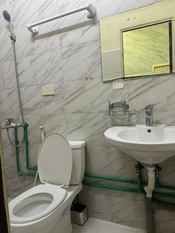 Adliya, Appliances, BHD 160,  FLAT FOR RENT ,WITH EWA, 150 BD, FULLY FURNISHED