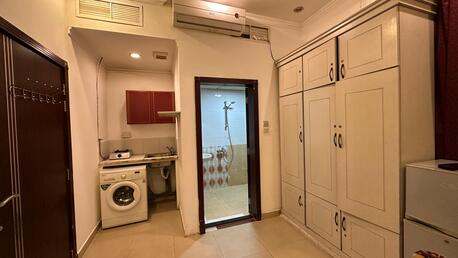 Adliya, Appliances, BHD 160,  FKAT FOR RENT, FULLY FURNISHED, BD 160 , WITH EWA & WIFI