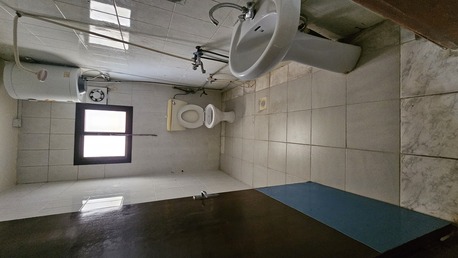 Gudaibiya, Apartments/Houses, BHD 140/month,  2 BR,  2 Bedroom Unfurnished Flat For Rent Without Ewa