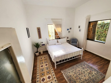 Amman, Apartments/Houses, JOD 12000/year,  Furnished,  2 BR,  Ground Fully Furinshed 2B Apartment With Outside Garden In Jabal Webdeh 00962777688956