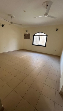 Manama, Apartments/Houses, BHD 190,  2 BR,  2 Bath ,Ewa, Spacious Clean Flat For Rent In Manama@ALL INCLUSIVE, 33112437