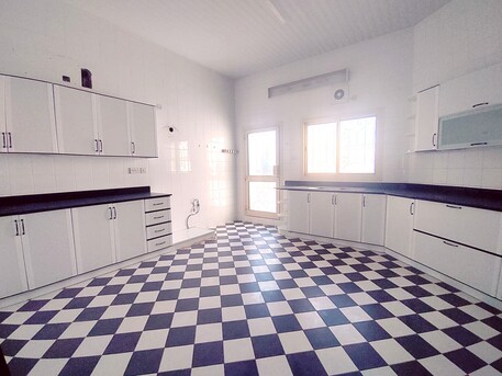 Tubli, Villas, BHD 420000,  812 Sq. Meter,  3 Storey Huge Villa For Sale In Tubli Near Highway BD.420,000/-