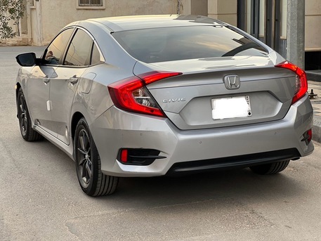 Al Malaz, Vehicles, Cars & Trucks , SAR 52000,  Honda Civic,  2020,  Automatic,  150000 KM,     Silver